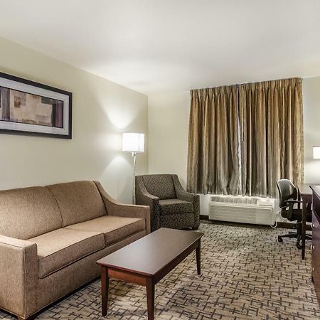 Cobblestone Inn & Suites - Bridgeport Екстер'єр фото