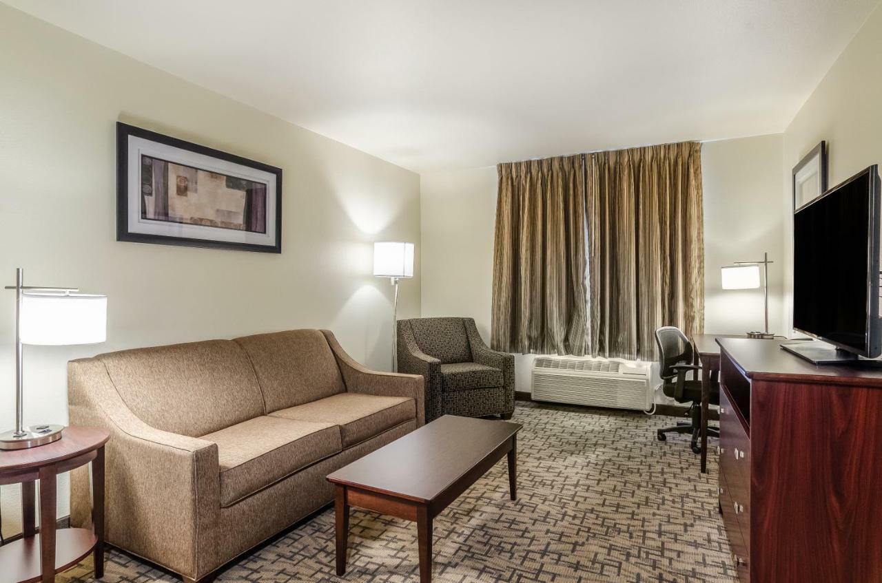 Cobblestone Inn & Suites - Bridgeport Екстер'єр фото
